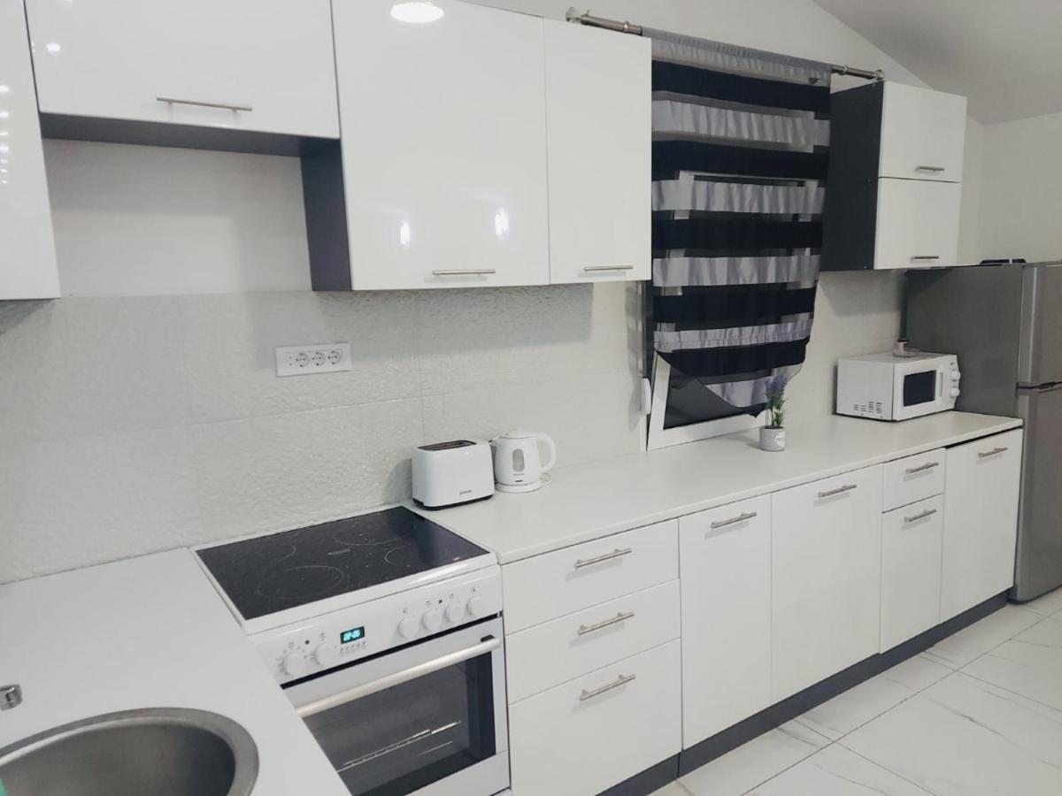 Apartman Mona Podgorica Exteriér fotografie